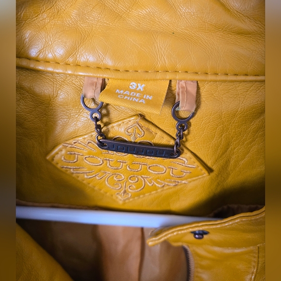 JouJou Moto Faux Leather Jacket size 3X - Picture 3 of 4